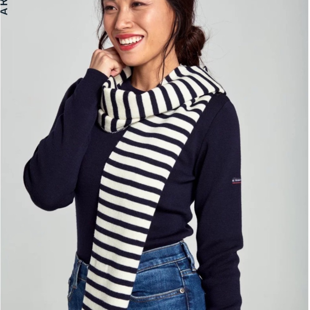 New Armor-Lux Women's / Unisex Navy and White Striped scarf NWT